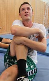 Der tanzende Fußballer des Teams: Sebastian Lindner